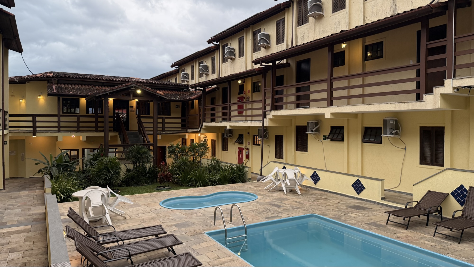 Hotel da Ilha em Ilhabela: vale a hospedagem com dogs?
