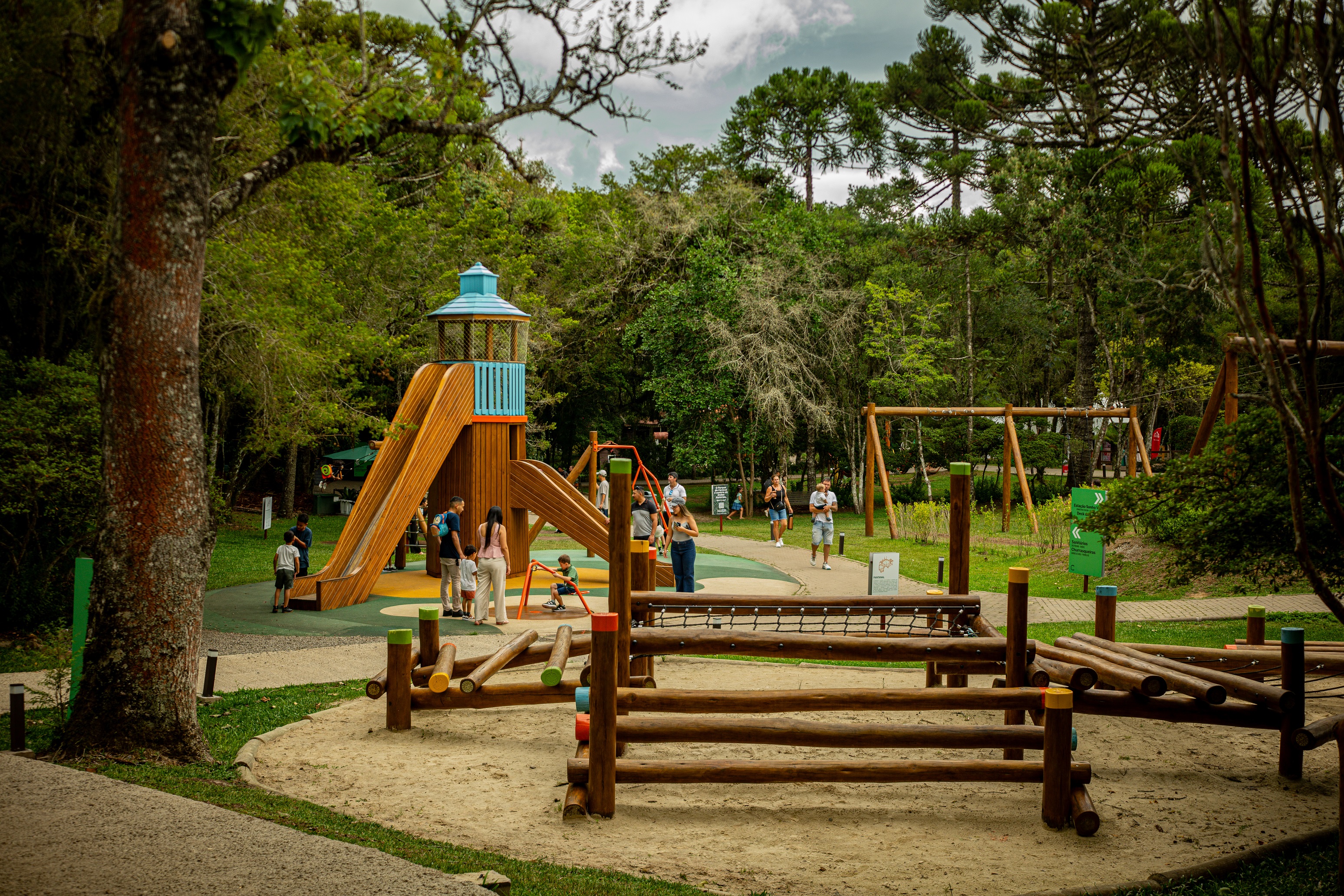Parque do Caracol transforma natureza em cenário para brincadeiras